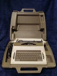 Vintage Royal Typewriter Medallion 1 Model Sp 9000 Used. Price: $100.00.
